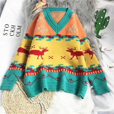 Γυναικείο λουλουδάτο πουλόβερ με φαρδιά λαιμόκοψη