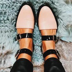 Uus mudel pandlaga ökonahast kingad