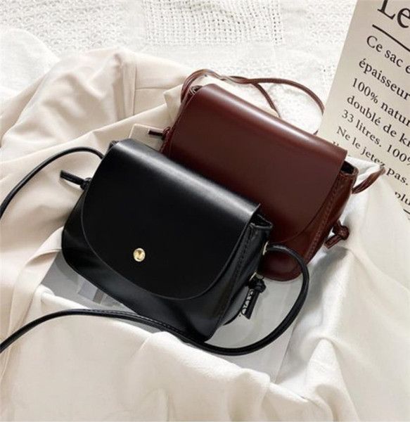 Naiste nahast väike kott tavaline mudel