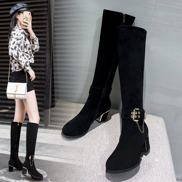 Tõmbluku ja metallketiga naiste saapad - valmistatud ökonahast