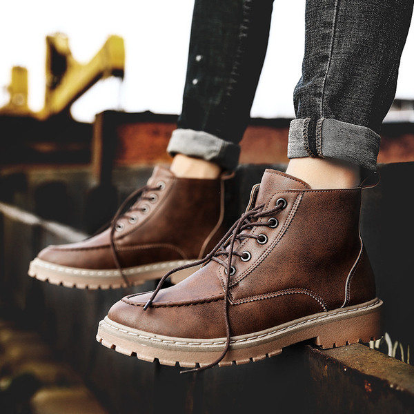 Ανδρικές έκο δερμάτινες μπότες με κορδόνια