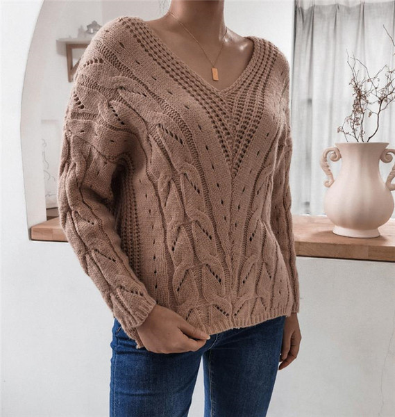 Γυναικείο μοντέρνο πουλόβερ με μεγάλο πλεκτό ντεκολτέ