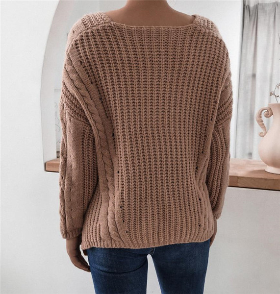 Γυναικείο μοντέρνο πουλόβερ με μεγάλο πλεκτό ντεκολτέ