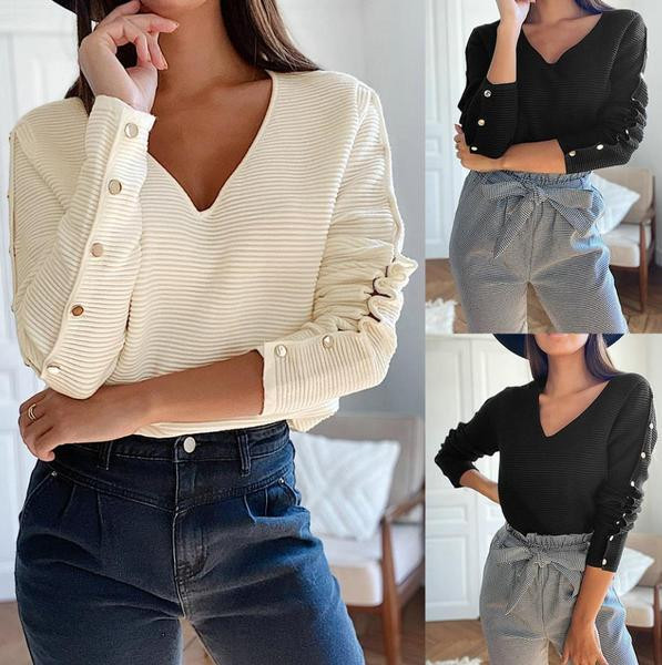 Naiste vabaaja pluus spitsikaelusega ja kuldsete nööpidega