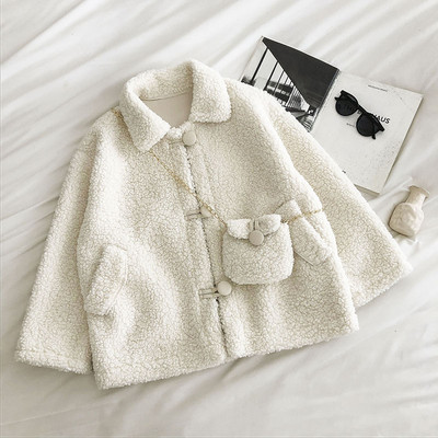 Γυναικείο φαρδύ παλτό μοντέλο με κουμπιά