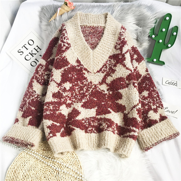 Uus mudel naiste kootud kampsun spits-kaelusega - lai mudel