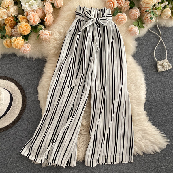 Дамски панталон с висока талия и панделка - широк модел