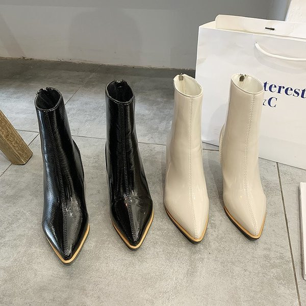 Tõmbluku ja õhukese kontsaga naiste saapad - valmistatud ökonahast