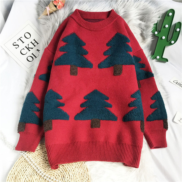 Pulover de dama modern cu decolteu oval si maneci lungi