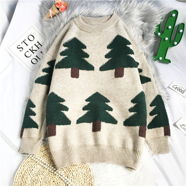 Pulover de dama modern cu decolteu oval si maneci lungi