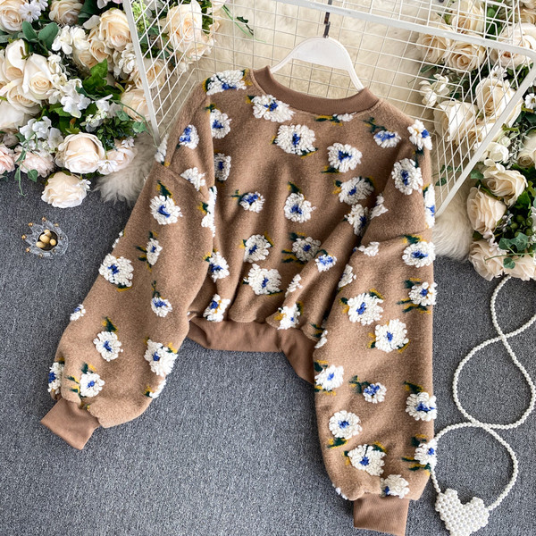 Γυναικείο πουκάμισο με λουλούδια και κουμπιά