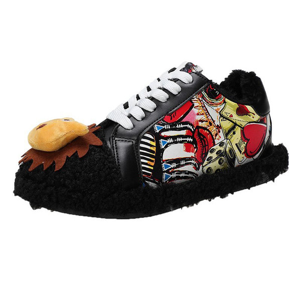 Naiste suletossud värvirakenduse ja 3D-elemendiga