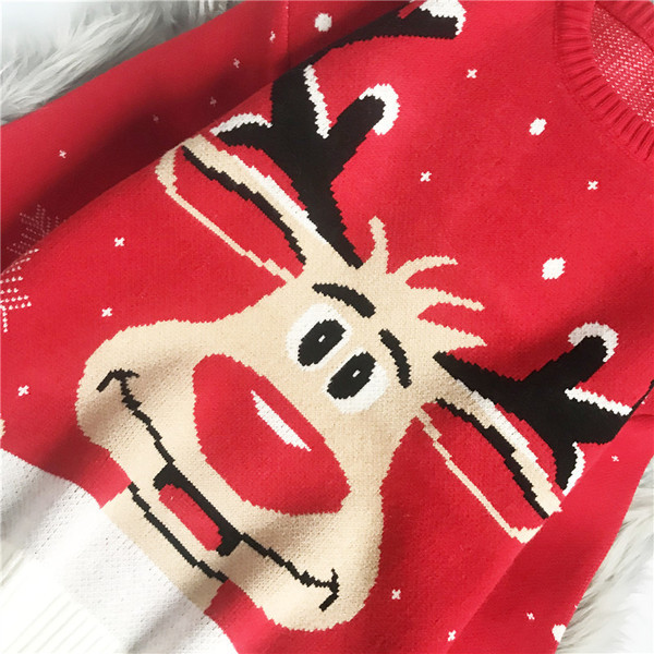 Uus mudel ovaalse dekoltee ja pikkade varrukatega jõulukampsun