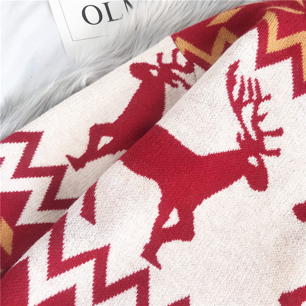 Γυναικείο πλεκτό πουλόβερ με μοτίβο και μακριά μανίκια - φαρδύ μοντέλο