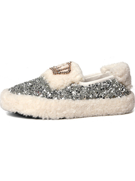 Lameda talla, udusulgede ja läikivate osakestega naiste vabaajajalatsid