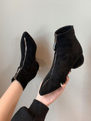 Ökoseemisnahast terava mudeliga naiste saapad lukuga - musta värvi