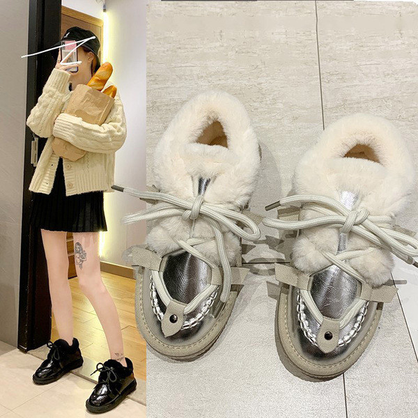 Moteriški laisvalaikio pūkiniai batai plokščiu padu ir raišteliais
