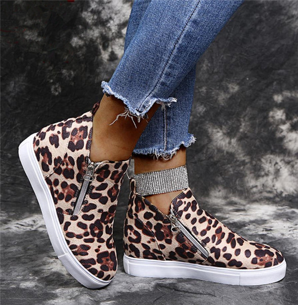 Adidasi de dama cu fermoar si platforma interioara pentru femei