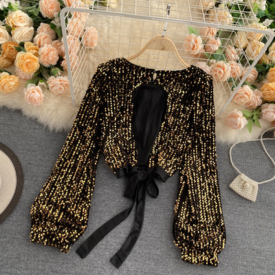 Stiilne litrite ja väljalõikega seljaosaga naiste särk