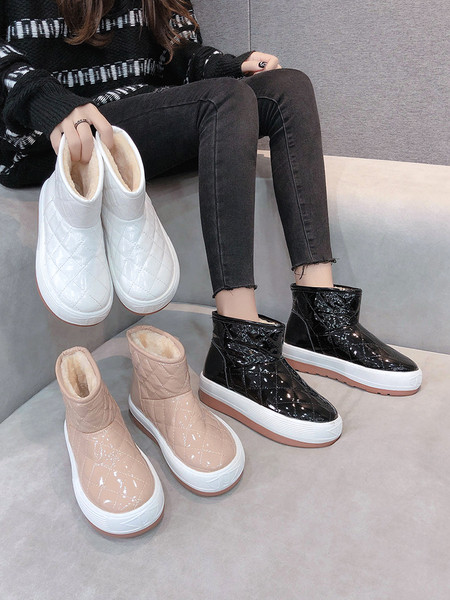 Laisvalaikiai batai lygiais padais ir šiltu pamušalu