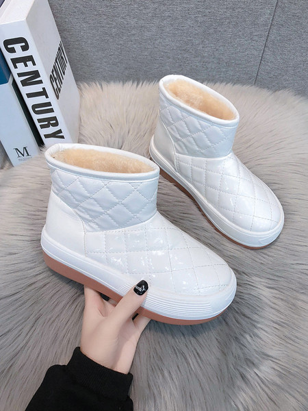 Laisvalaikiai batai lygiais padais ir šiltu pamušalu