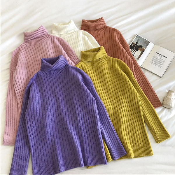 Μονόχρωμο γυναικείο ζιβάνκο με ψηλό γιακά