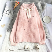 Γυναικείο πουλόβερ μοντέρνο με κολάρο και πέρλες