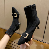 Naiste vabaaja saapad ökoseemisnahast metallpandlaga ja õhukese 5 cm kontsaga