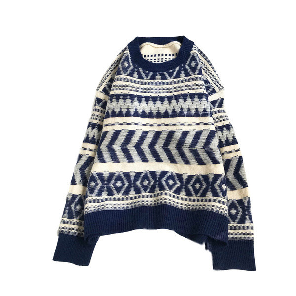 Γυναικείο πλεκτό πουλόβερ με σχέδιο και στρογγυλή λαιμόκοψη