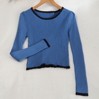 Naiste vabaaja pluus ümara kaelusega ja pikkade varrukatega