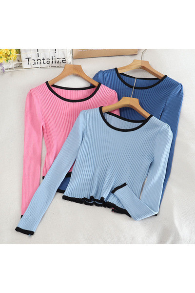 Naiste vabaaja pluus ümara kaelusega ja pikkade varrukatega