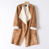 Μοντέρνο φθινόπωρο παλτό με απαλή επένδυση