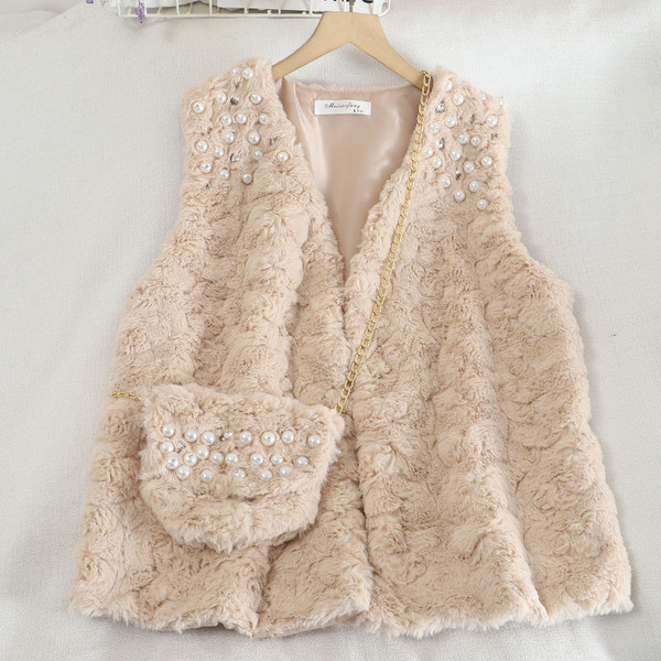 Uus mudel pärlitega naiste sulevest