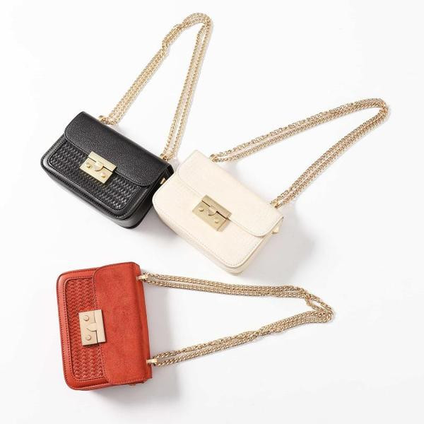 Naujo modelio moteriška rankinė su metaline rankena