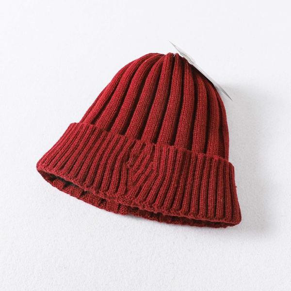 Paprasta megzta kepurė vyrams