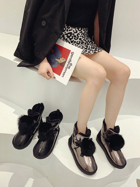 Naiste moodsad sule ja lameda tallaga saapad