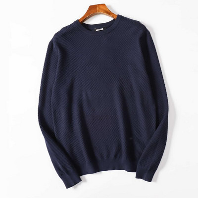 Ανδρικό φθινοπωρινό  πουλόβερ με στρογγυλό λαιμόκοψη μοντέλο