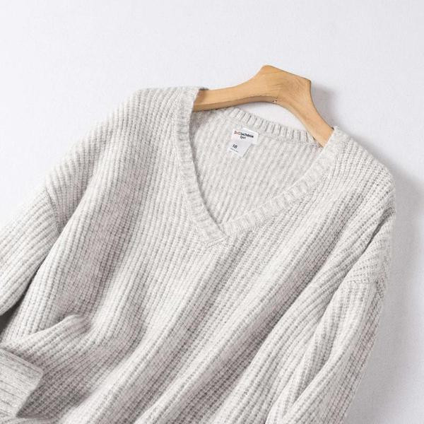 Lai V-kaelusega kampsun naistele