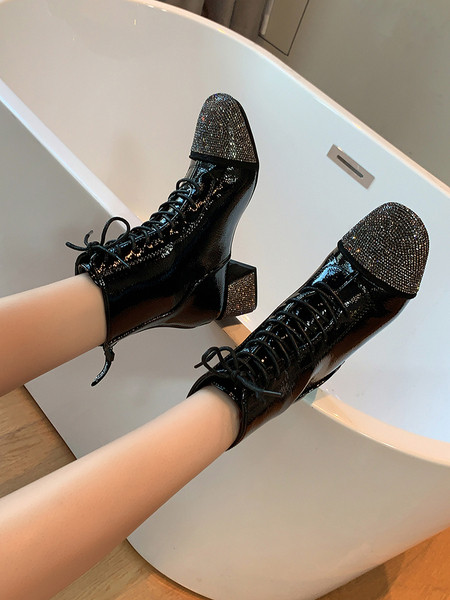 Naiste kividega saapad ja 5 cm paksune paeltega konts