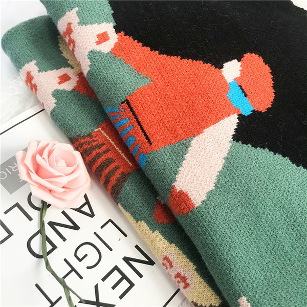 Naiste kootud kampsun ümara kaelusega mudeliga