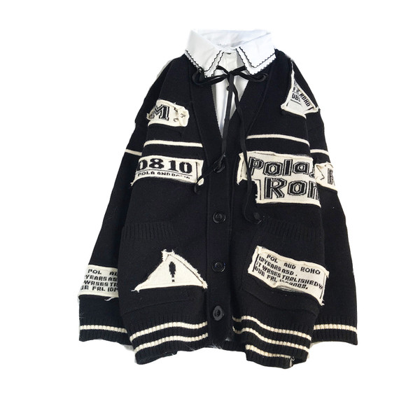 Uue mudeli naiste kampsun - spits-kaelusega ja nööpidega