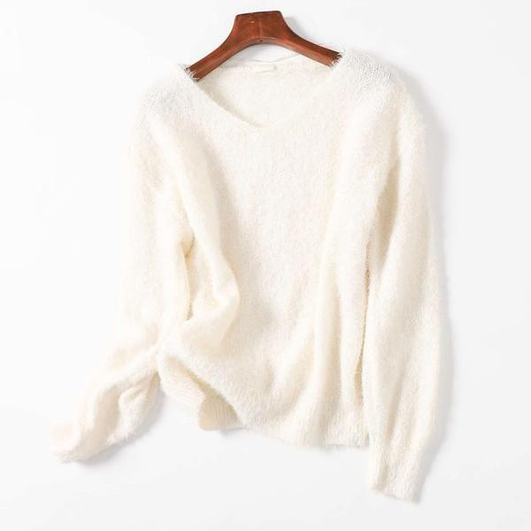 V-kaelusega vabaaja sulekampsun