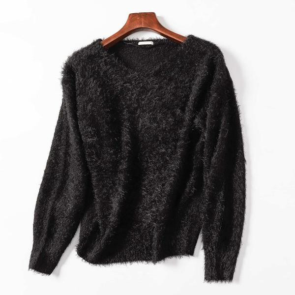 V-kaelusega vabaaja sulekampsun