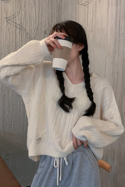 Naiste ajakohane spits-kaelusega kampsun