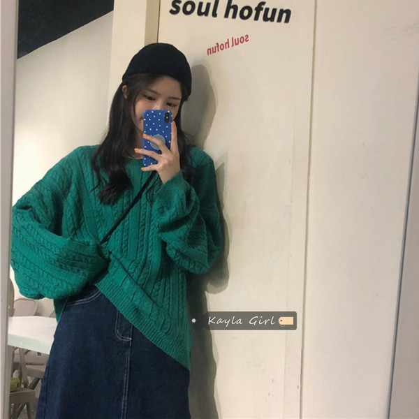 Praegune naiste kampsun ovaalse kaelusega laia mudeliga