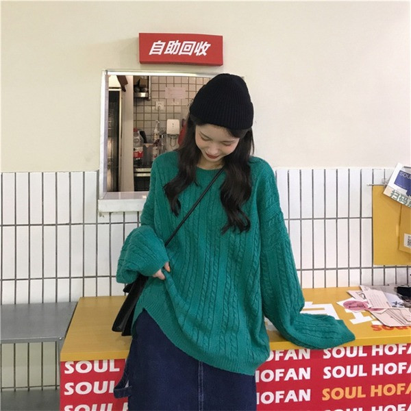 Praegune naiste kampsun ovaalse kaelusega laia mudeliga