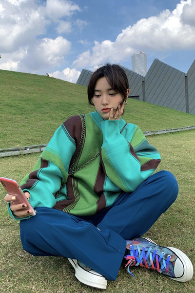 Pulover de dama de ultimă generație model larg