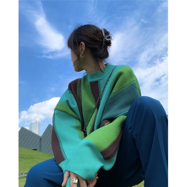 Pulover de dama de ultimă generație model larg