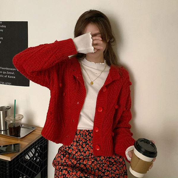 Praegune naiste lühike nööpidega kardigan