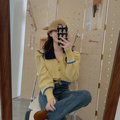 Casual κοντομάνικη γυναικεία ζακέτα με  ντεκολτέ